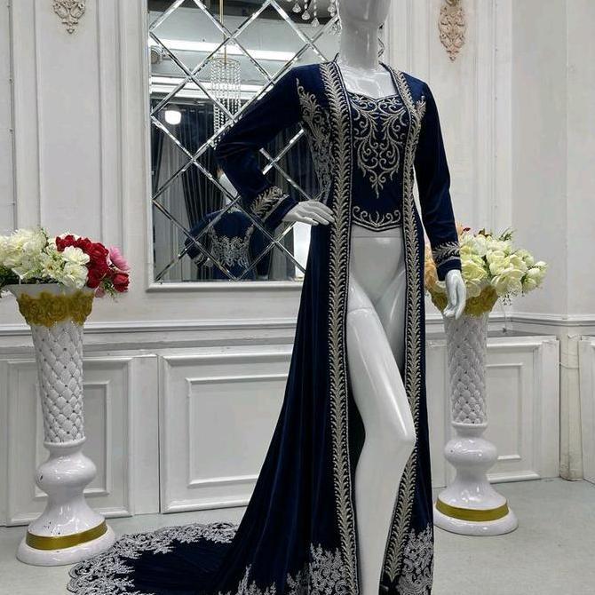 kebaya bludru // kebaya bludru full Payet // kebaya bludru full mutiara // kebaya bludru terbaru