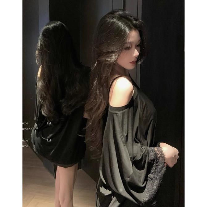 Vestito- Baju Tidur Piyama Set Nita Bs-5 Bahu Miring Longgar Lengan Pendek Sexy Renda Lace T-Shirt S