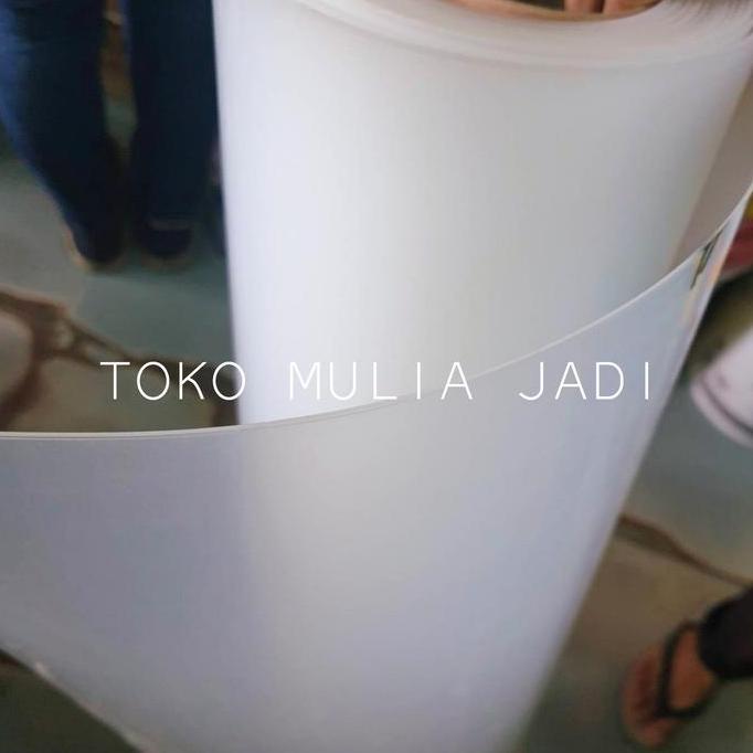 Plat fiber penutup pagar tebal per meter / plastik pvc tutup pelapis pintu jendela ventilasi polos m
