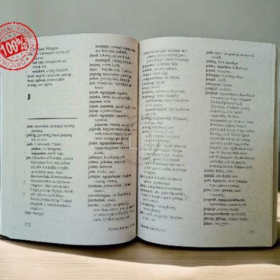 Buku Kamus Bahasa Sunda (Sunda - Indonesia Indonesia - Sunda) Untuk Sd, Smp, Dan Sma