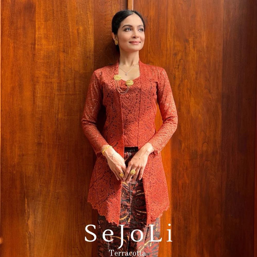 Diskon Kebaya Panjang Bali Brokat Semi Prancis | Kebaya Sejoli Premium | Kebaya Bali Kutubaru Modern