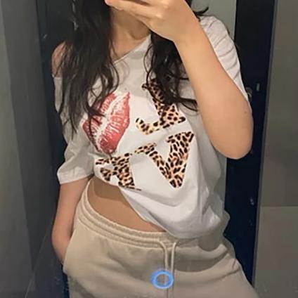 NEW LOVE LEOPARD CROP TOP Y2K BABY TEE RETRO STREER VINTAGE AHS STYLE STOCKHOLM