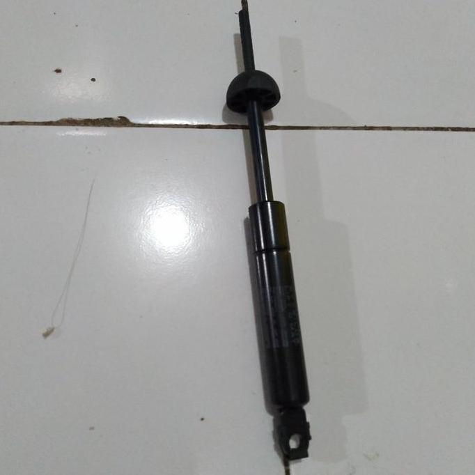 shock kap mesin Mercedes Benz W202