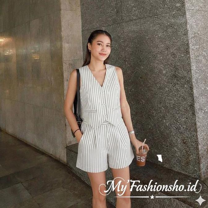 TERKINI one set/setelan rompi celana pendek bahan Semi Wold gaya style trendy wanita kekinian/Korean
