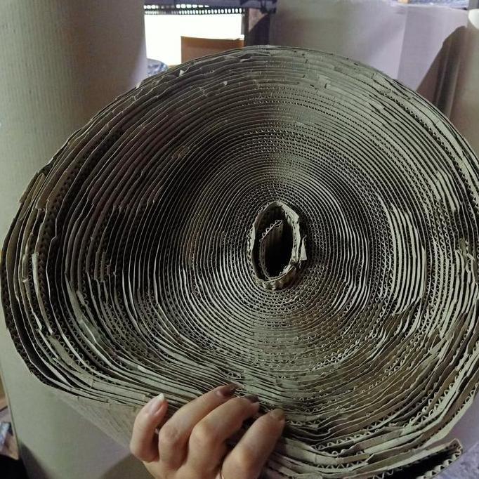 Karton Gelombang Single Face Gulungan Kardus Packing Hemat