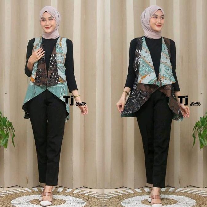 TERBARU  Outer Batik Wanita Modern Motif Bolak Balik Blazer Batik Wanita 2 Motif Satu Baju Bahan Kat