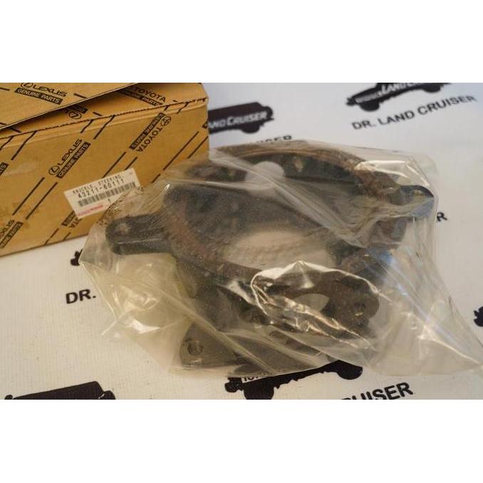 Knuckle Steering Rh Land Cruiser Vx80 43211-60111 Ori Toyota