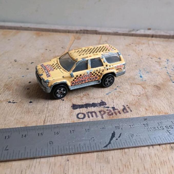 DIECAST MAJORETTE MOBIL TOYOTA RUNNER CS99