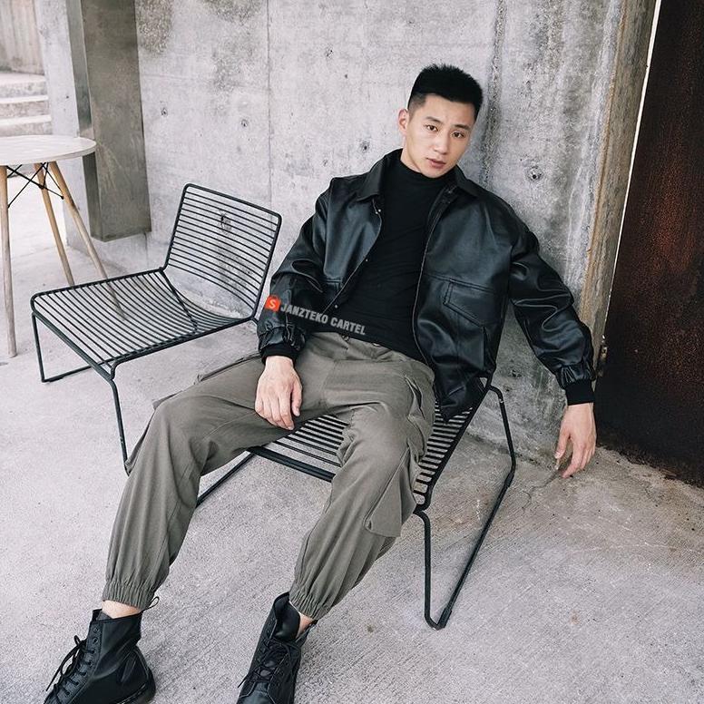 Exclusive Jnk X Minjon - Jaket Pria Bomber Tactical Oversize Retro Bahan Semi Kulit Sintetis Viena F