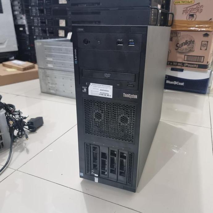 Server Lenovo St250 thinksystem Intel Xeon E-2104G 16Gb Ram 1Tb Hdd