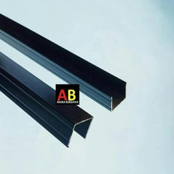Lis U Aluminium 15Mm X 15Mm X 15Mm Black Garis Panjang 149.5Cm