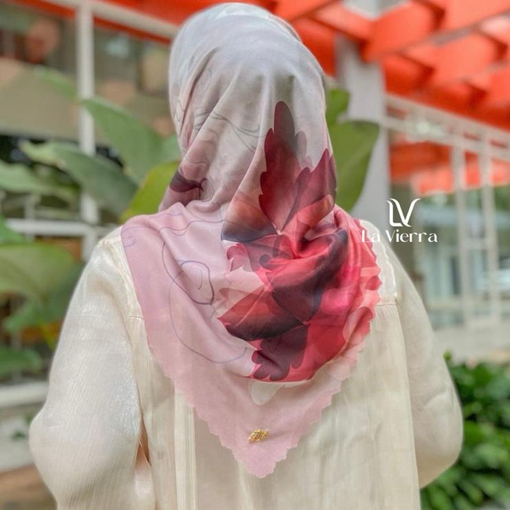 La Vierra - Blooming Series Hijab Segiempat Printing