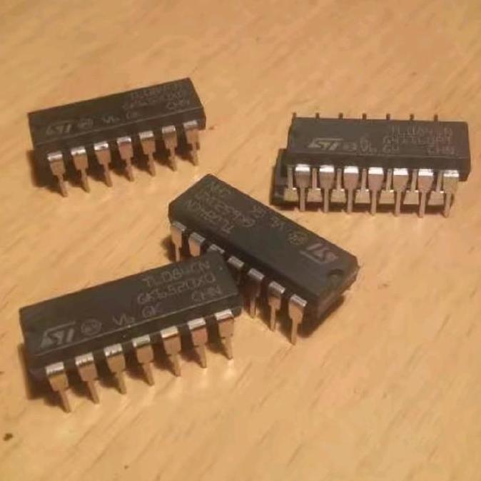 IC OP-AMP ANALOG TL074 TL 074 LASER MARKING MERK ST SAF12