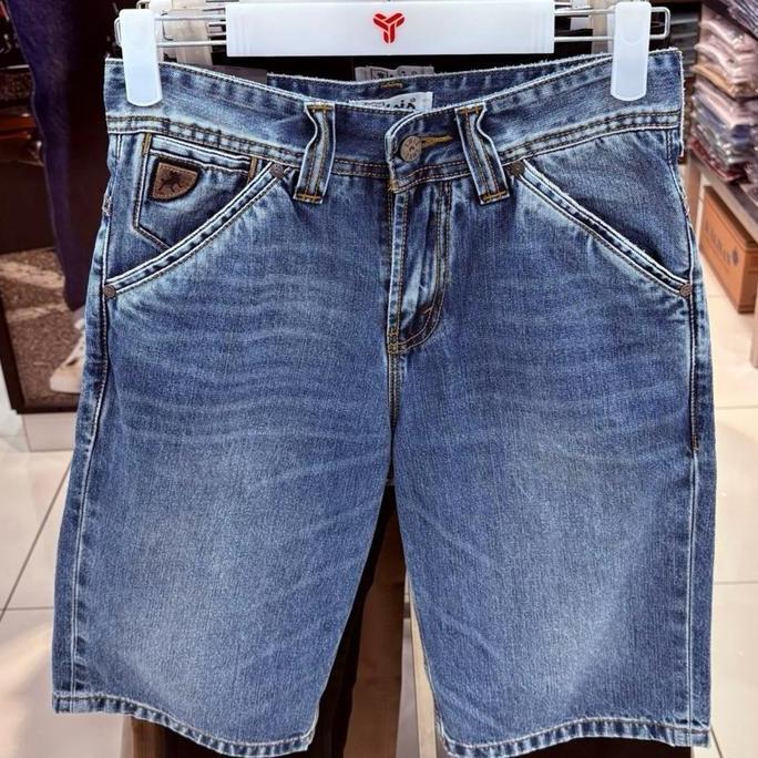 CELANA PENDEK MERK LOIS ORIGINAL SLIMFIT
