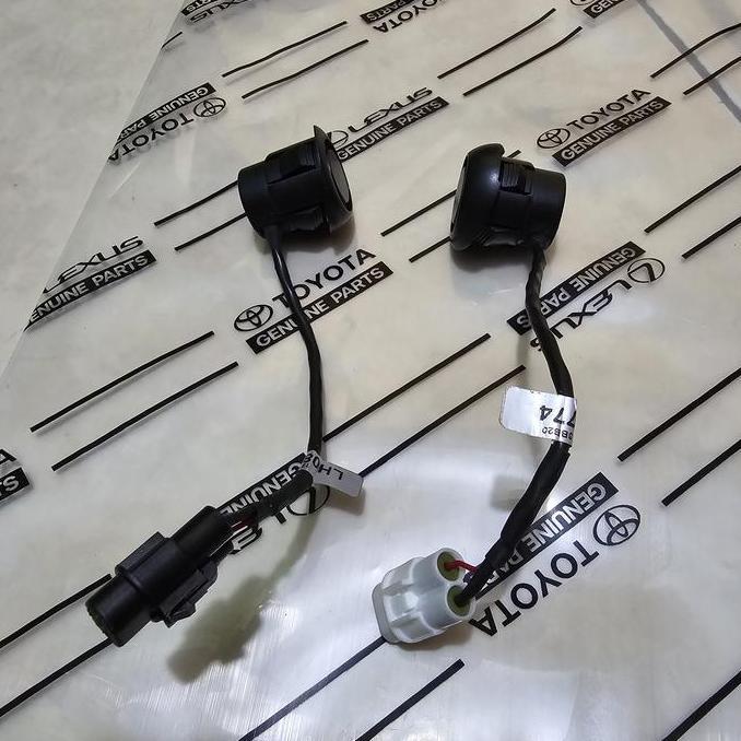 Pasti Murah Sensor Parkir Rush Terios 2004 2009 Bemper Belakang Ori