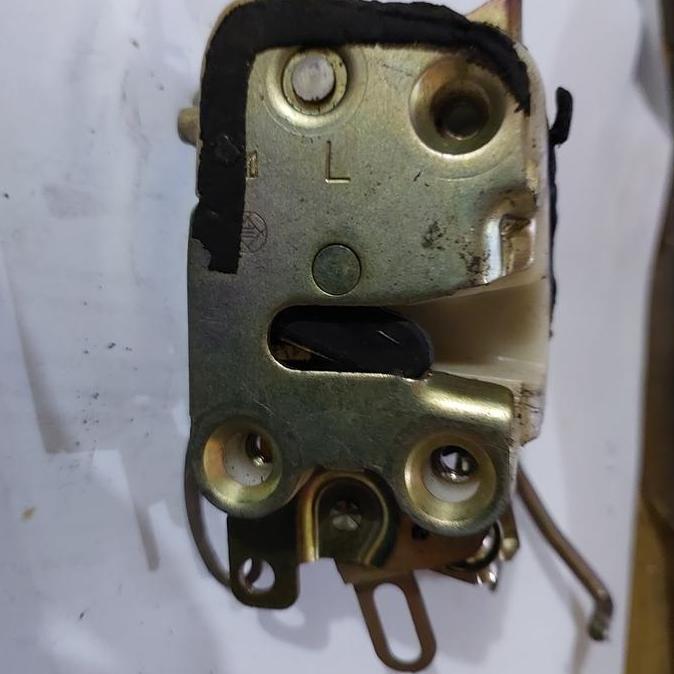 doorlock pintu depan kanan-kiri panther kotak ori