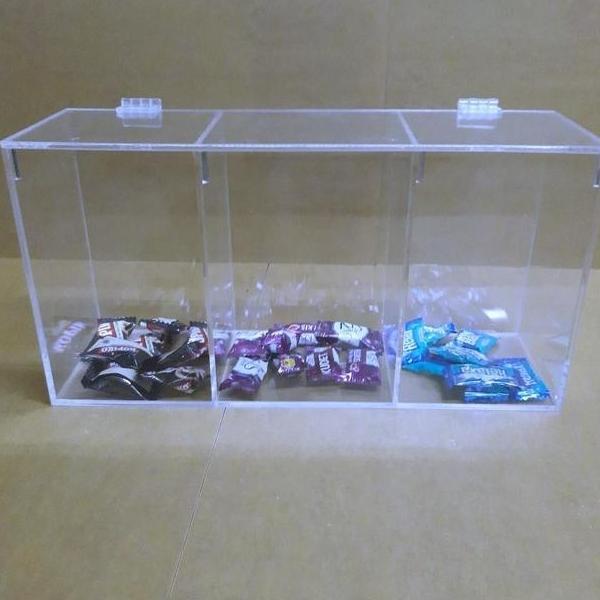Tempat Permen/ Akrilik Kotak Permen