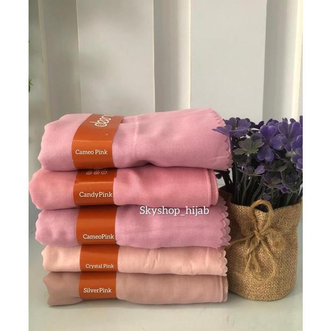 HIJAB VOAL LIZA POLOS PINK SERIES TERBARU BY DEENAY ORIGINAL-KERUDUNG SEGIEMPAT JILBAB VOAL PREMIUM
