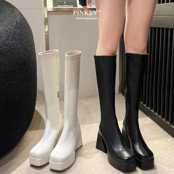 PINKEY P295 Boots Panjang Wanita Heels 10cm Platform Hitam Putih