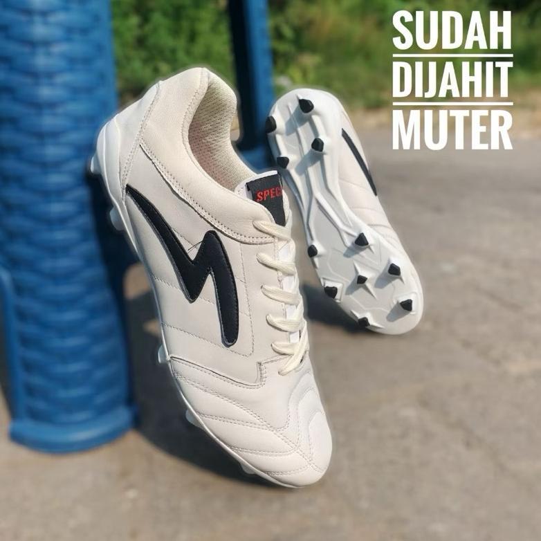 Hot Product Sepatu Bola Kulit Specs Sepatu Sepak Bola Dewasa Specs 39-43