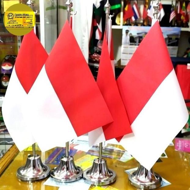 Bendera Merah Putih Meja / Bendera Merah Putih Tiang Stenlis / Bendera Merah Putih + Tiang Stenlis T