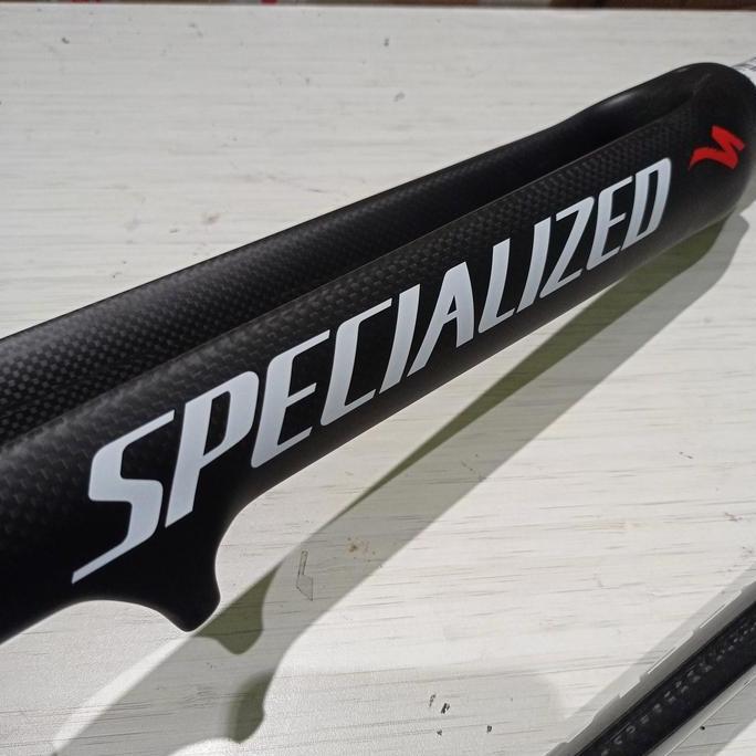 Fork Carbon 700c Tapered Specialized disc import