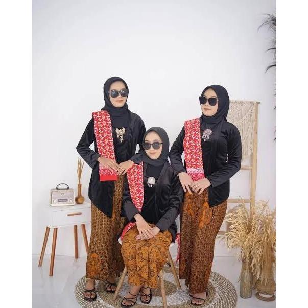 Kebaya Beludru Lengan Panjang Murah Adem Bahan Melar Ukuran S M L XL XXL Kebaya Kutu Baru Bludru Pol