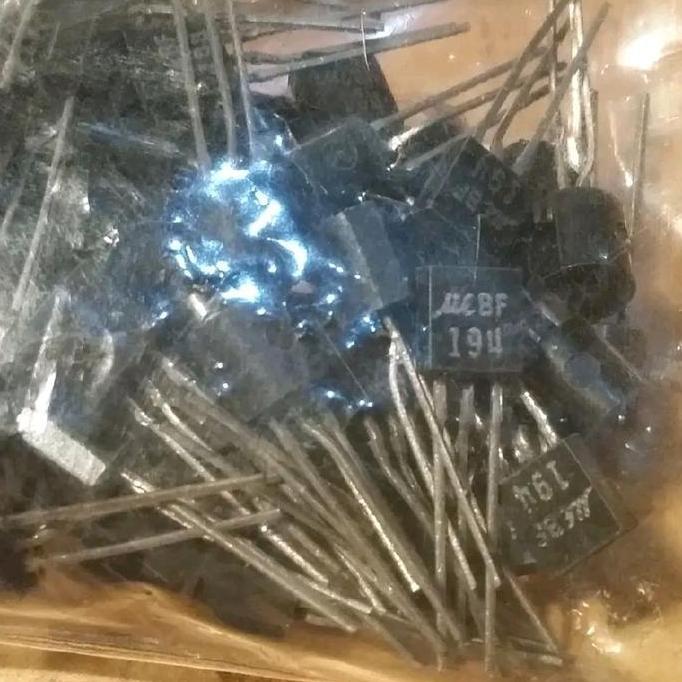 TRANSISTOR BF194 BF 194 B F194 B F 194 F194 NOS BBM27