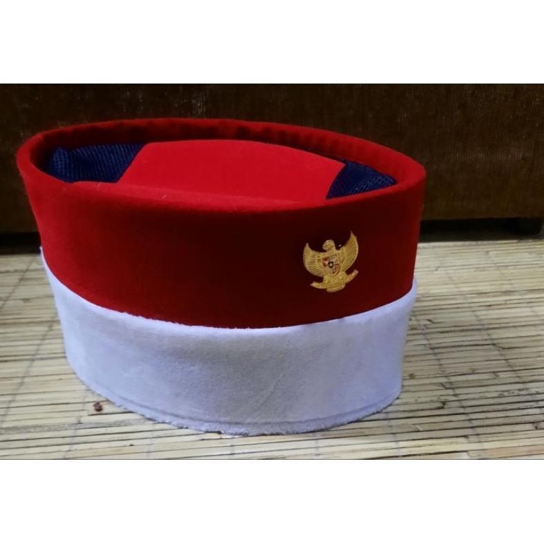VALUE PACK SONGKOK BLUDRU MERAH PUTIH 12 CM BONUS PIN GARUDA
