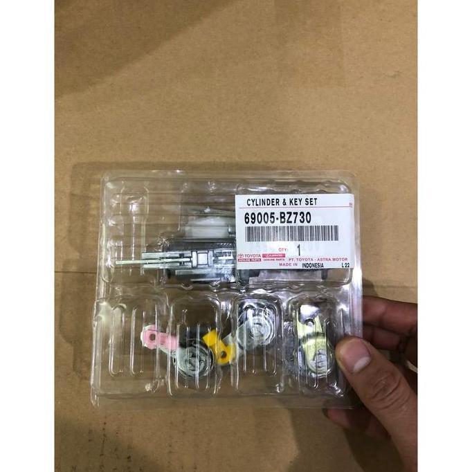 Kunci Set Kunci Set Toyota Grand New Avanza 69005-BZ730