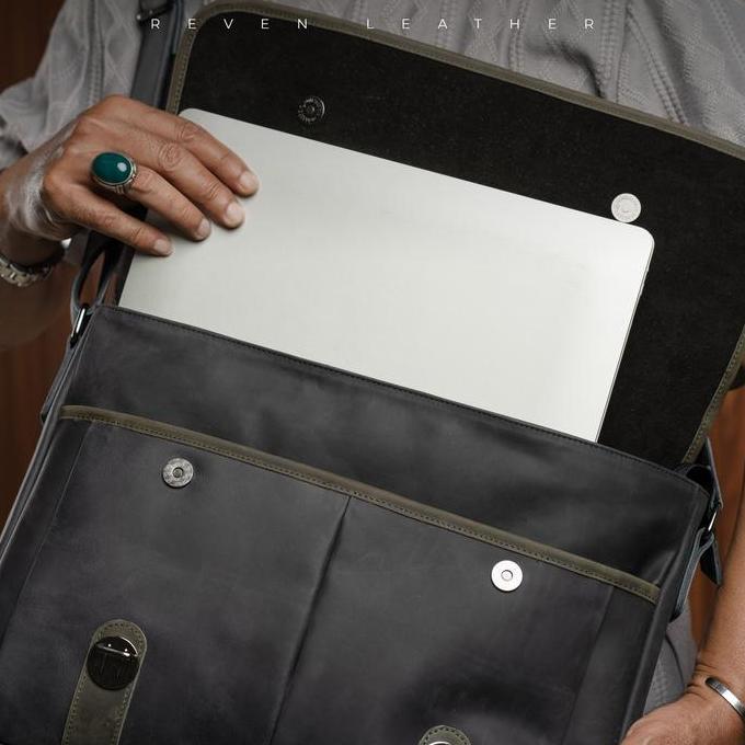 Sac- Briefcase Leather Pria Postman Bag Tas Laptop Kulit Helsinki Bag