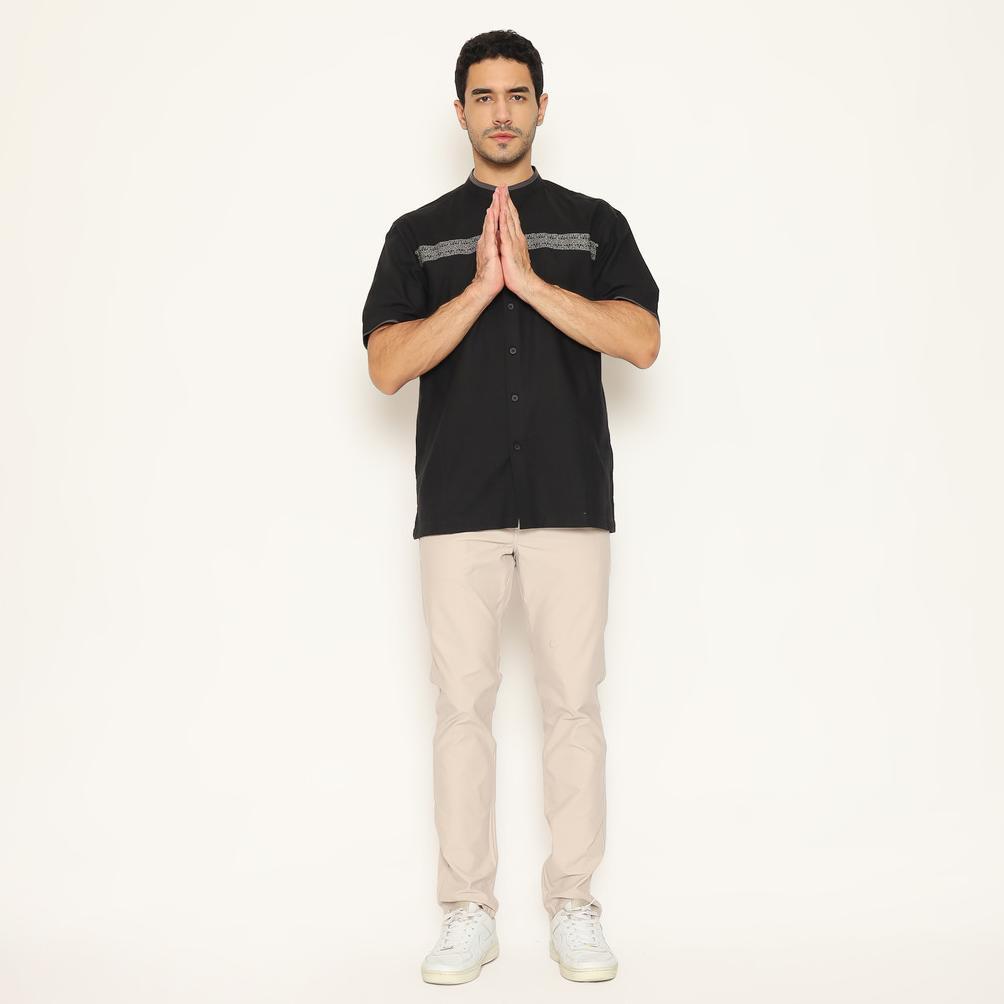 TERBARU AMK BAJU KOKO LENGAN PENDEK KK CROSS STICH S/S HITAM