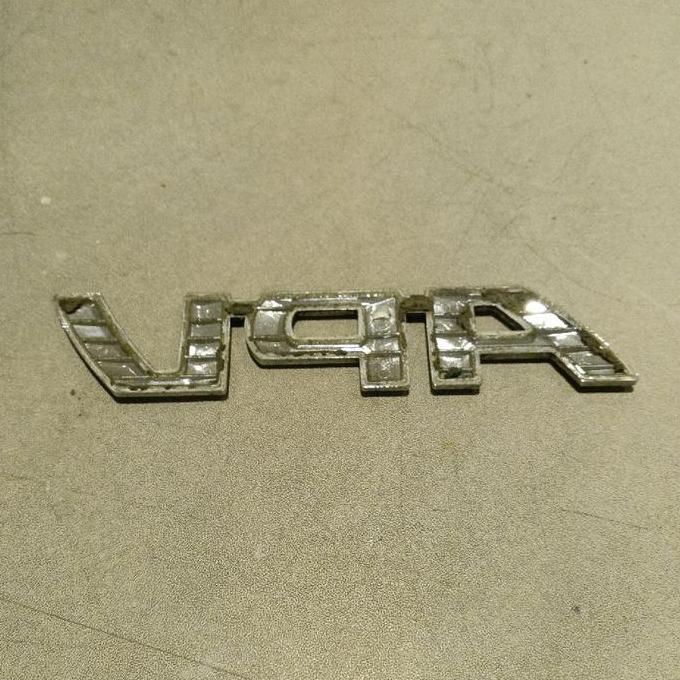 Emblem Suzuki APV Original Bekas
