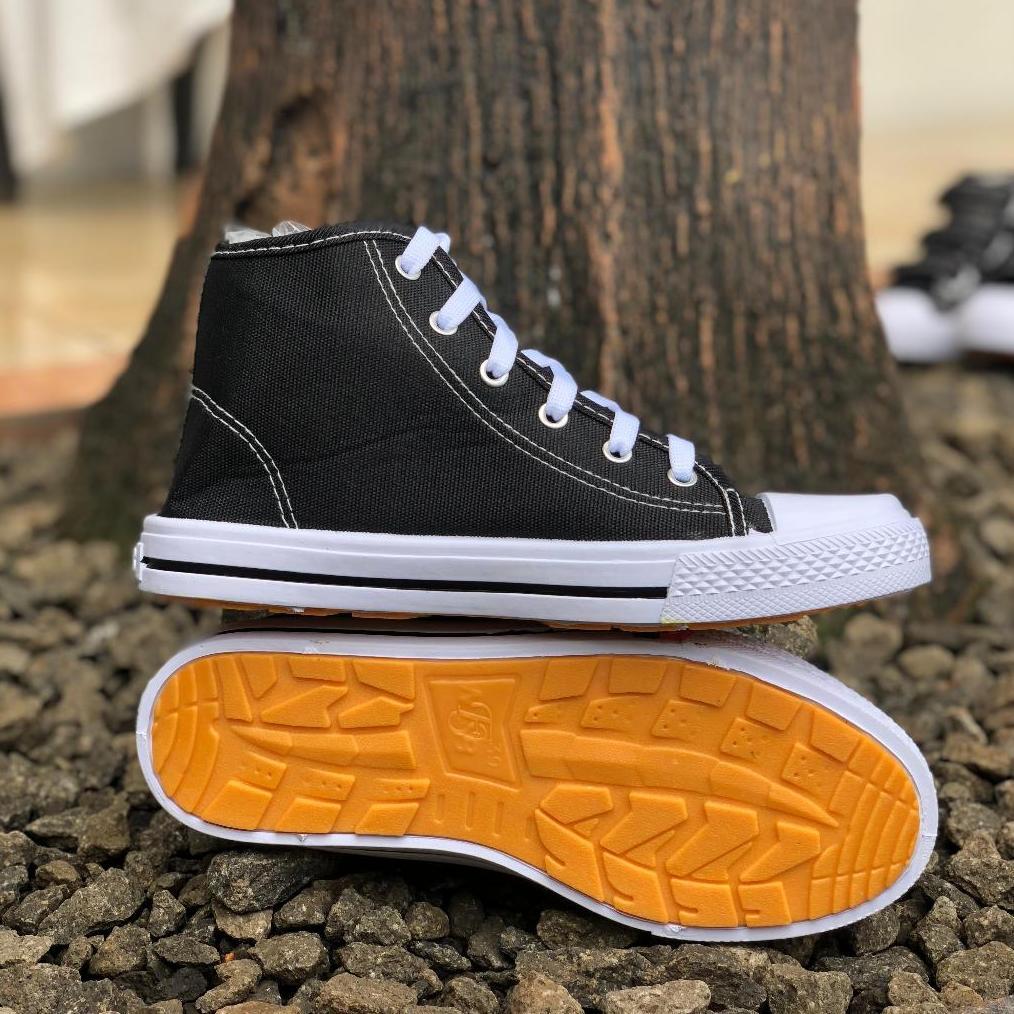 Original Sepatu Sekolah Cowok Cewek Hitam Putih Sepatu Sekolah Nb Sd Smp Sma Sepatu Sekolah Nb Boot