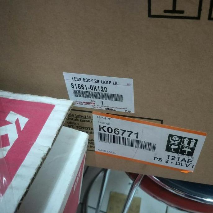 Lampu Belakang Kijang Innova 2010-2011