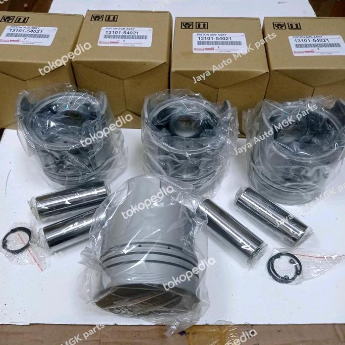 piston seher + Toyota Hiace Diesel LH11