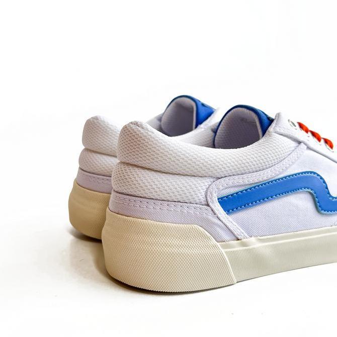 Scarpa- Patrobas Cloud White Blue Sneakers