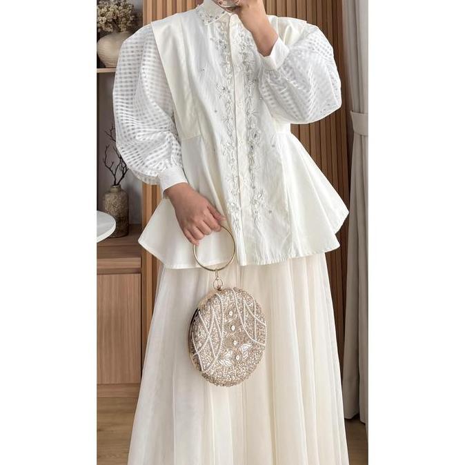 VALERIE BLOUSE FLOWERY BEADS