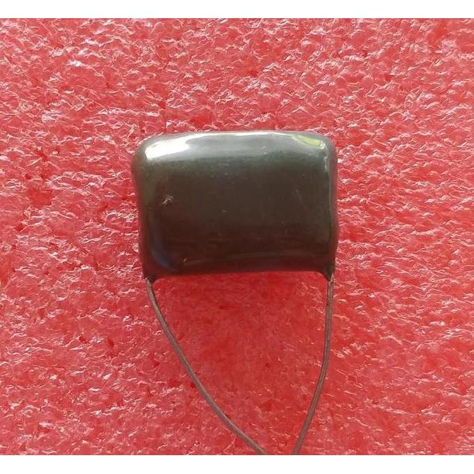 CAPACITOR/KAPASITOR MYLAR 630V/VDC 82NF SD27