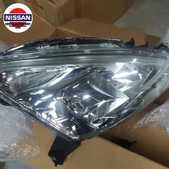 Head lamp Grand livina L11 2014-2018 Original nissan Baru headlamp lampu depan livina