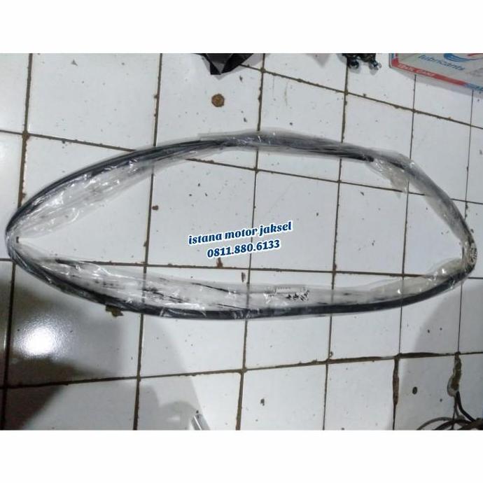 KARET / LIST liss lis KACA DEPAN ATAS BMW E46