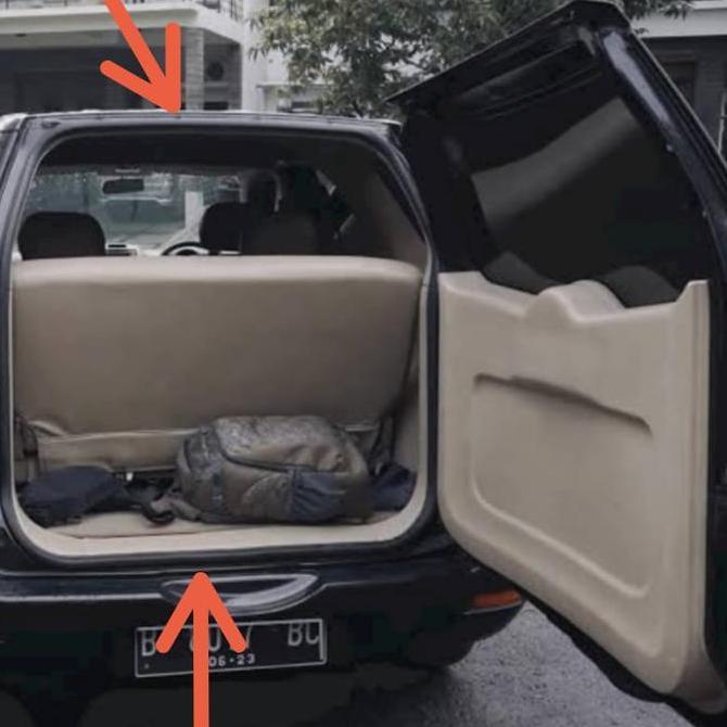 // KARET PEREDAM PINTU BAGASI BELAKANG MOBIL RUSH TERIOS ORIGINAL ''