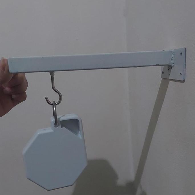 DF252 - Bracket Layar Proyektor Dinding