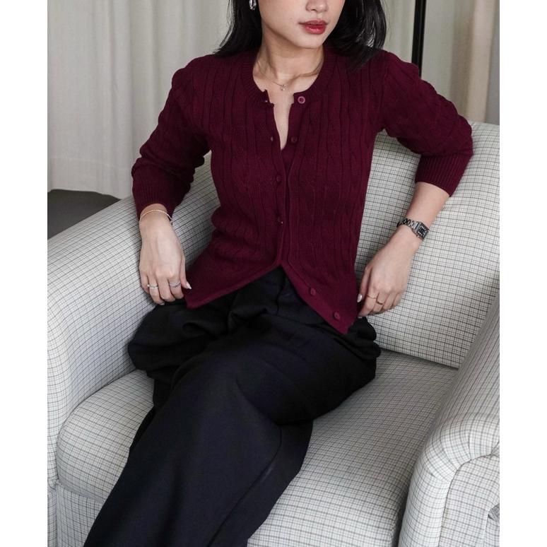NEW PRODUCT karakiri - Carol Cable Knit Cardigan