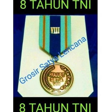MEDALI 8 TAHUN SATYA LENCANA