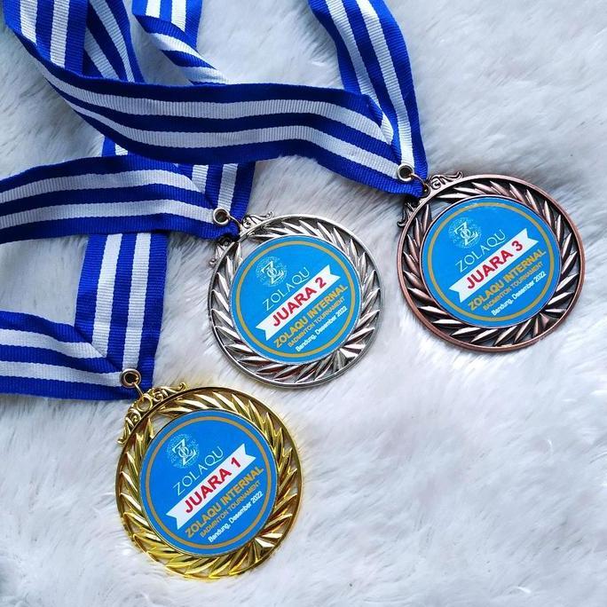 Medali Logam Badminton