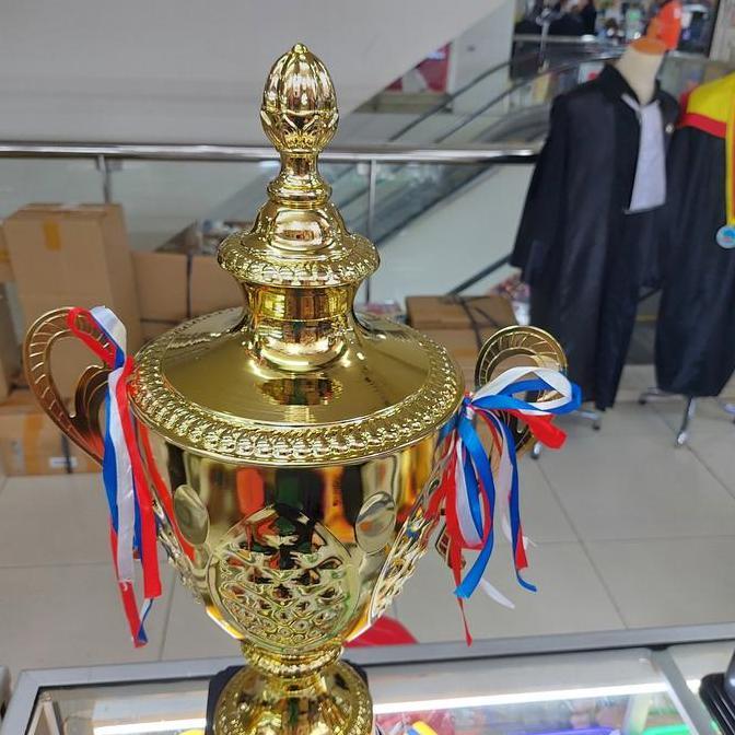 piala/trophy bergilir super besar bahan metal/logam tinggi 67,5cm