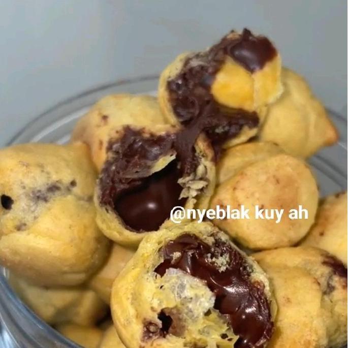 KUE SOES COKLAT LUMER MICKY netto 500g Snack Chocolate Kering Manis Cemilan Cokelat