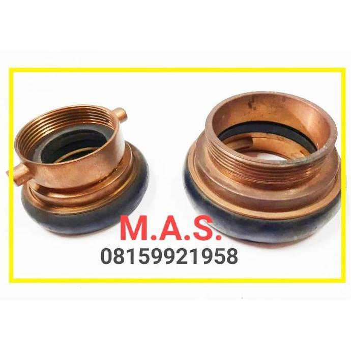 Adaptor MACHINO Perempuan Drat Dalam Luar 1,5in Coupling Pemadam 11/2"