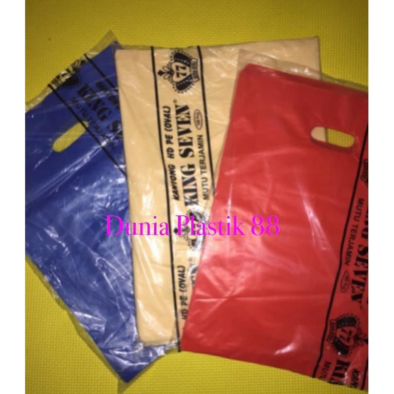 Iyakirim- 100Lembar 25X35Cm Kantong Plastik Oval Handle Polos Baju King7 Seven